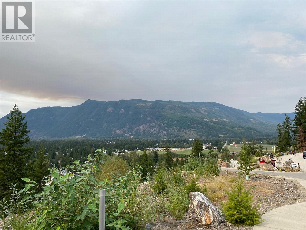 282 Bayview Drive Sicamous Photo 5
